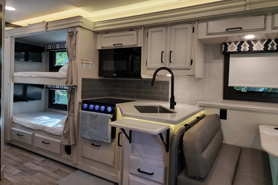 Jayco Alante Bunk house