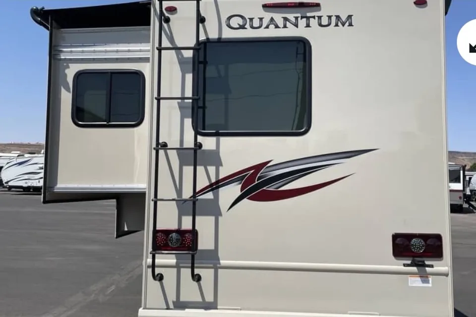Quantum Leap into luxury! Class C Diesel Sprinter