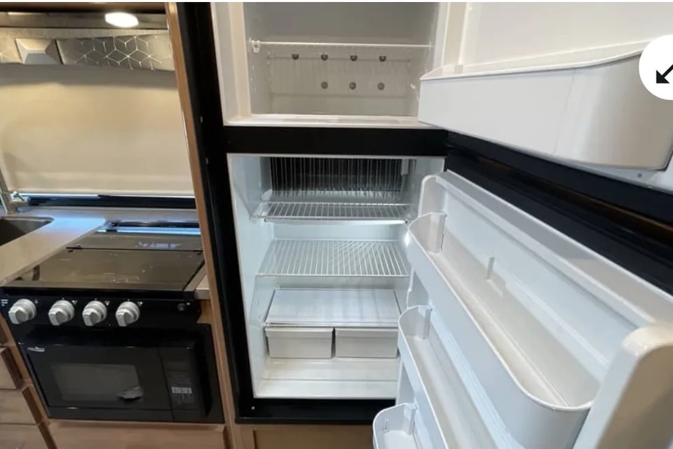 Quantum Leap into luxury! Class C Diesel Sprinter
