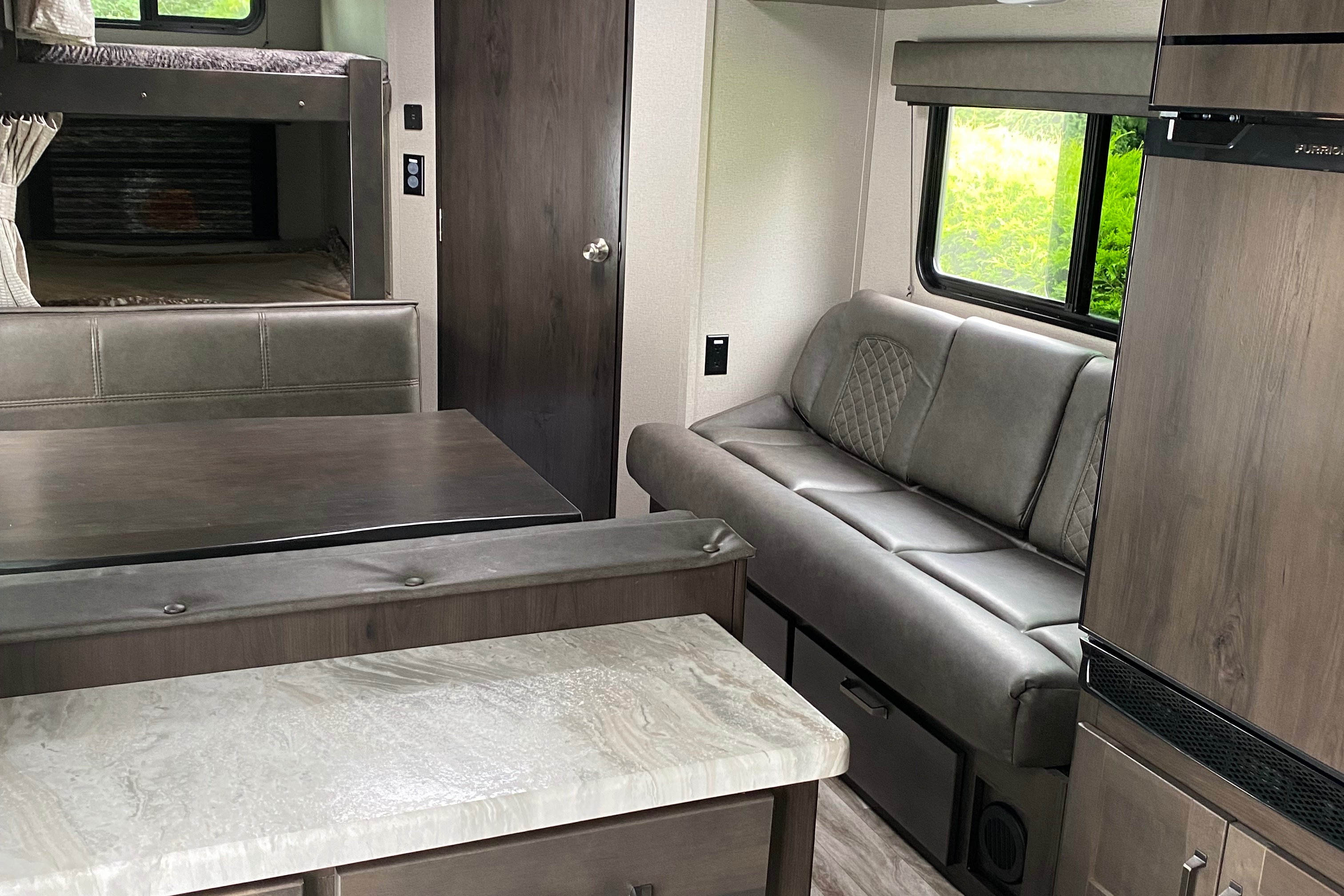 Escape life Grand Design Travel Trailer
