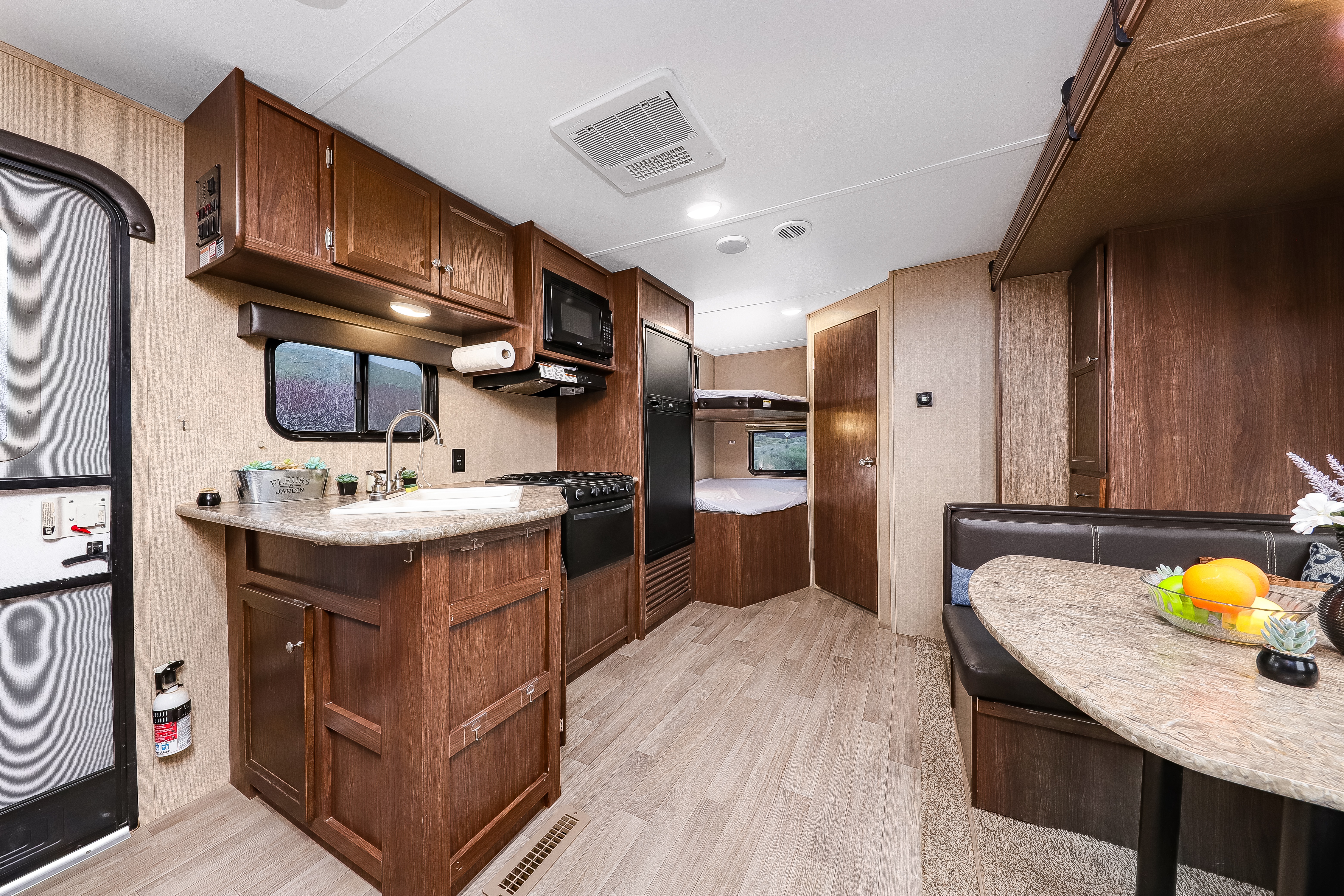 Family Fun Rv Rentals Way of Life's Dutchmen Coleman Lantern - 2 room bunkbed Travel Trailer LC1