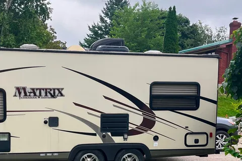 Derekl's Golf Matrix 821 Travel Trailer