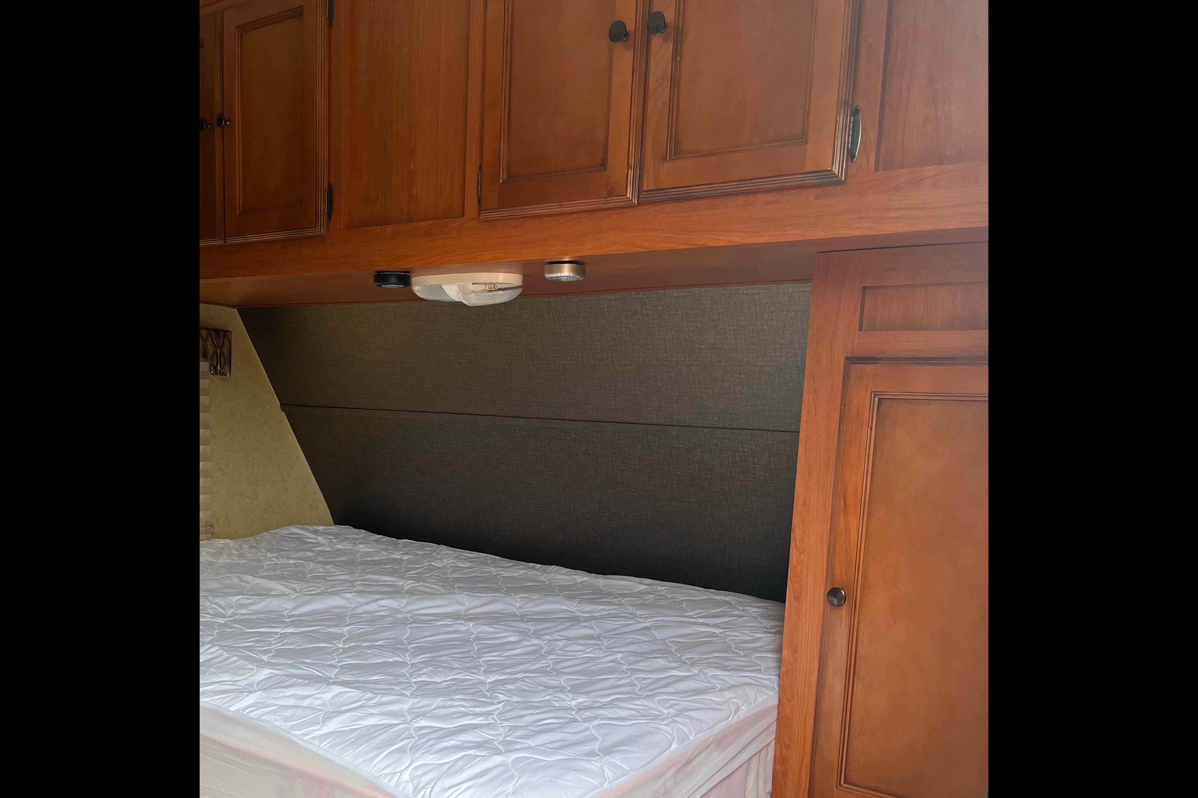 Derekl's Golf Matrix 821 Travel Trailer