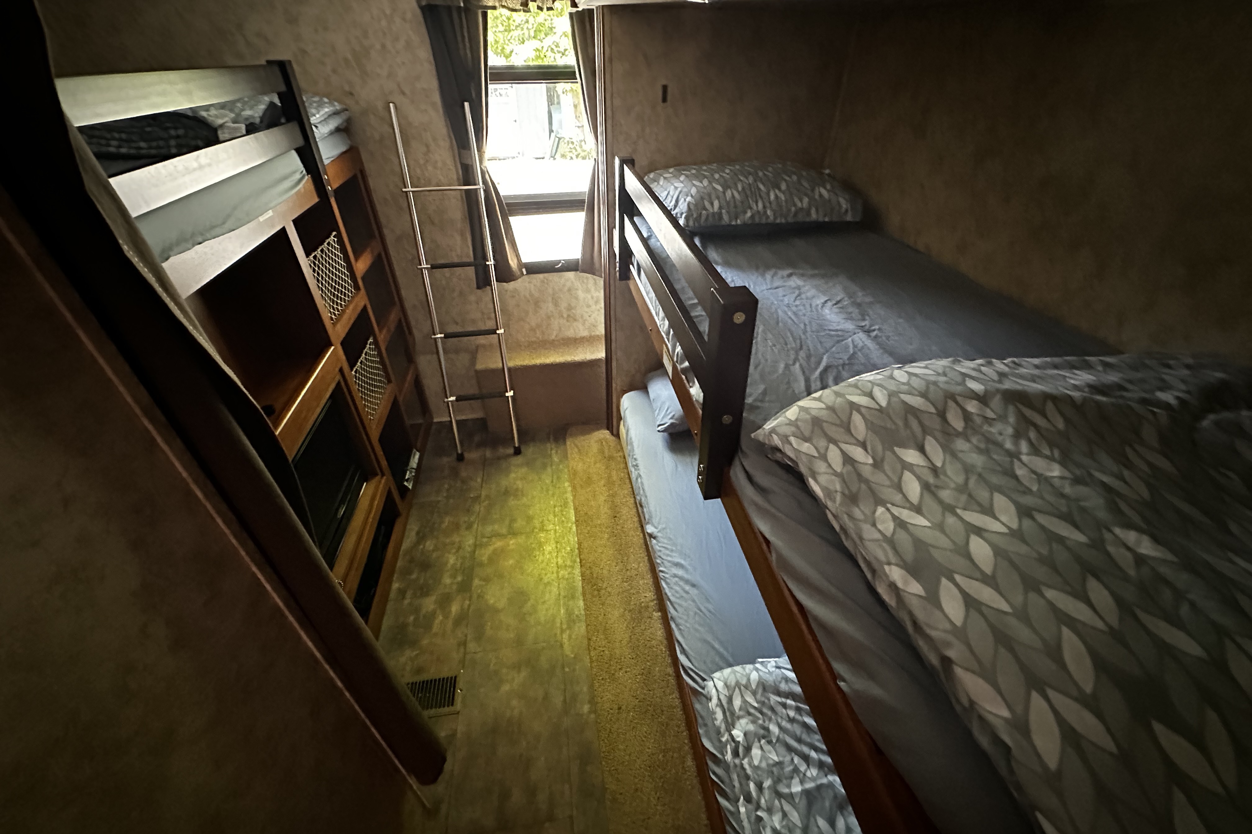 Rolling Retreat, Keystone Bullet Premier 31 BHPR Travel Trailer