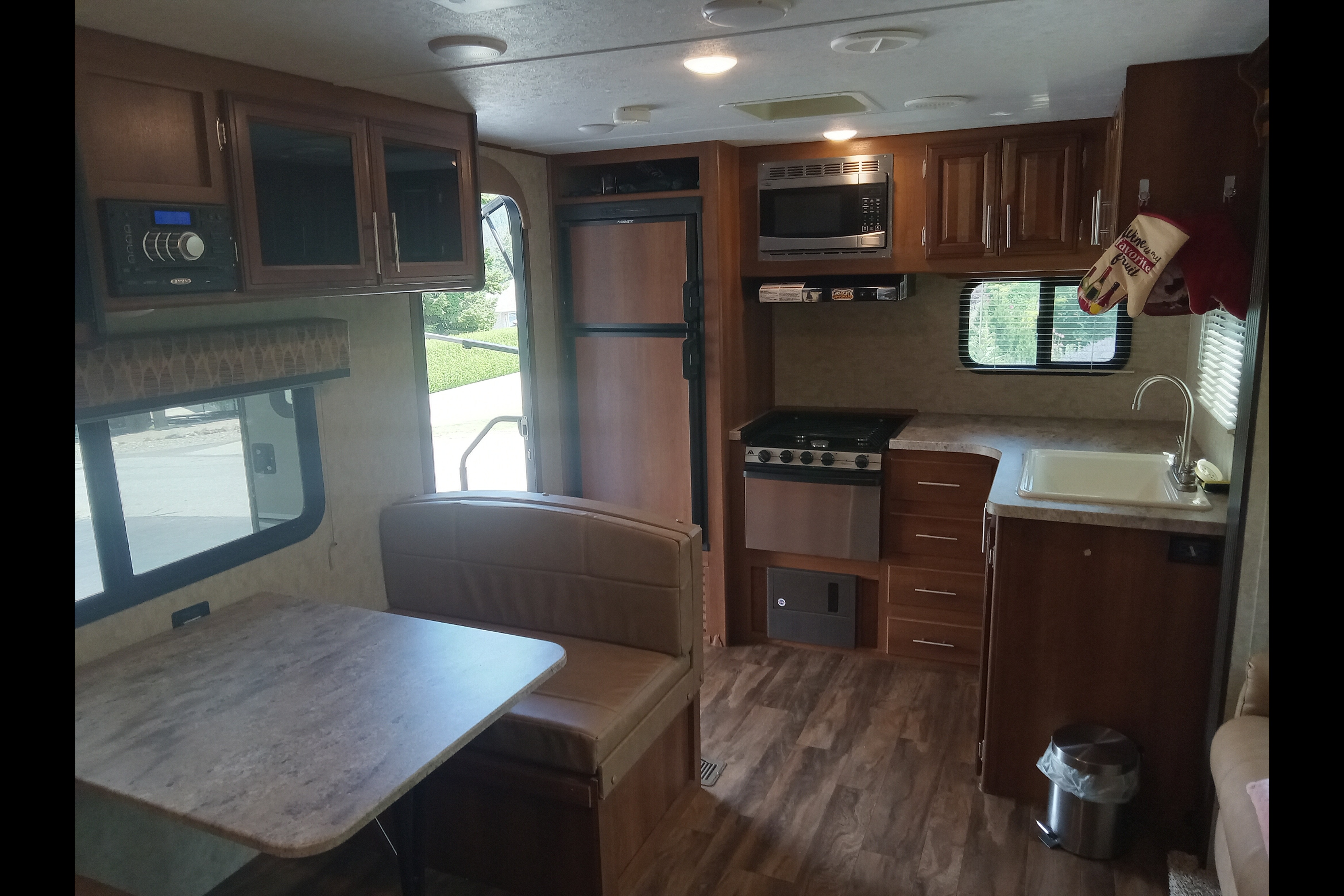 Ray's Forest River Tracer Air Travel Trailer