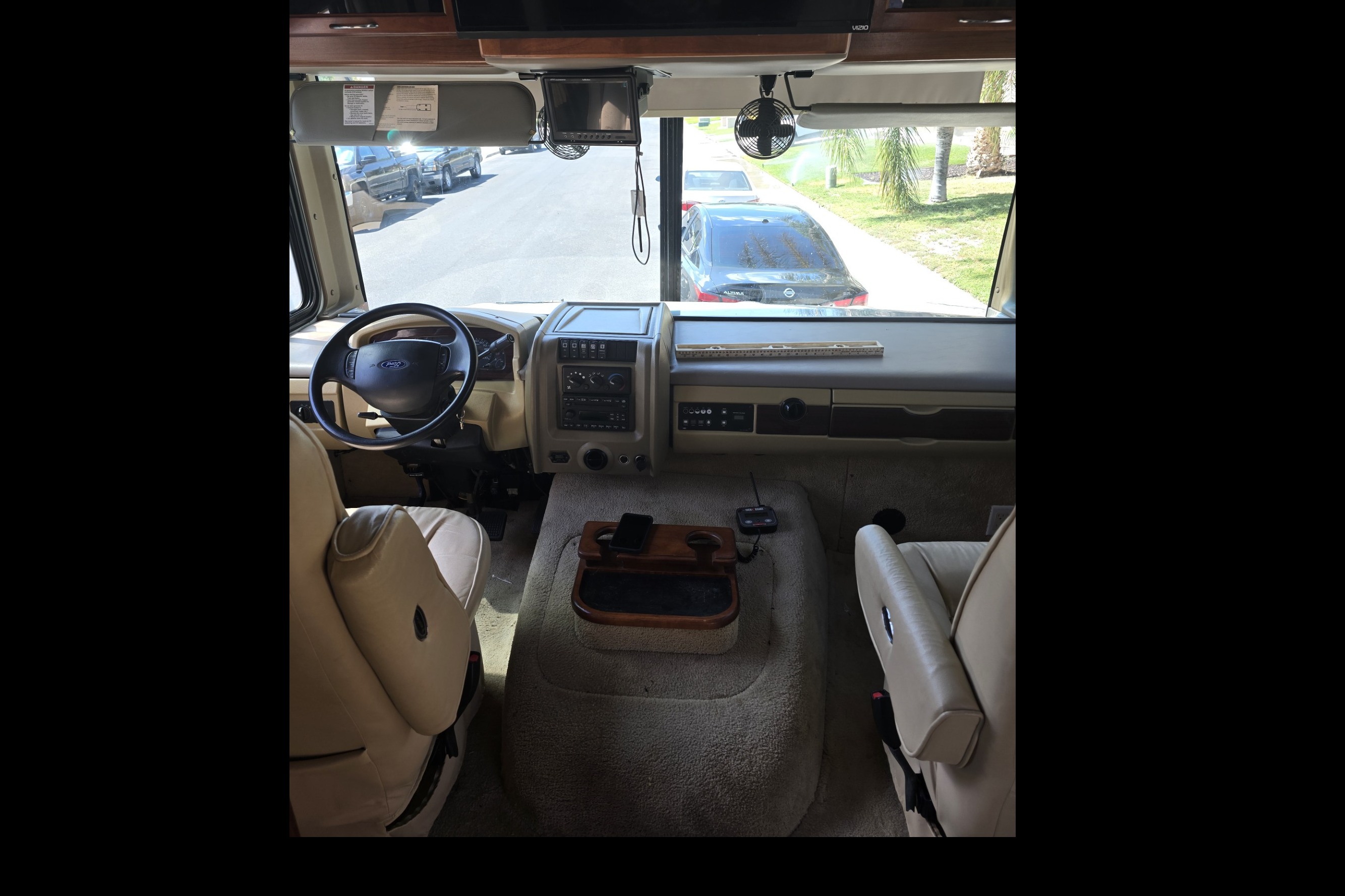 Giving 365's Ford Bounder Class A