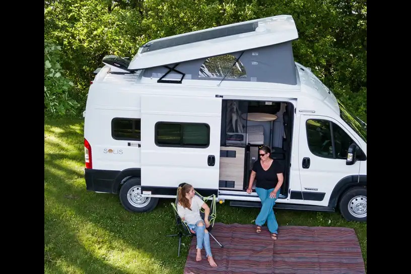 Pristine Winnebago Solis