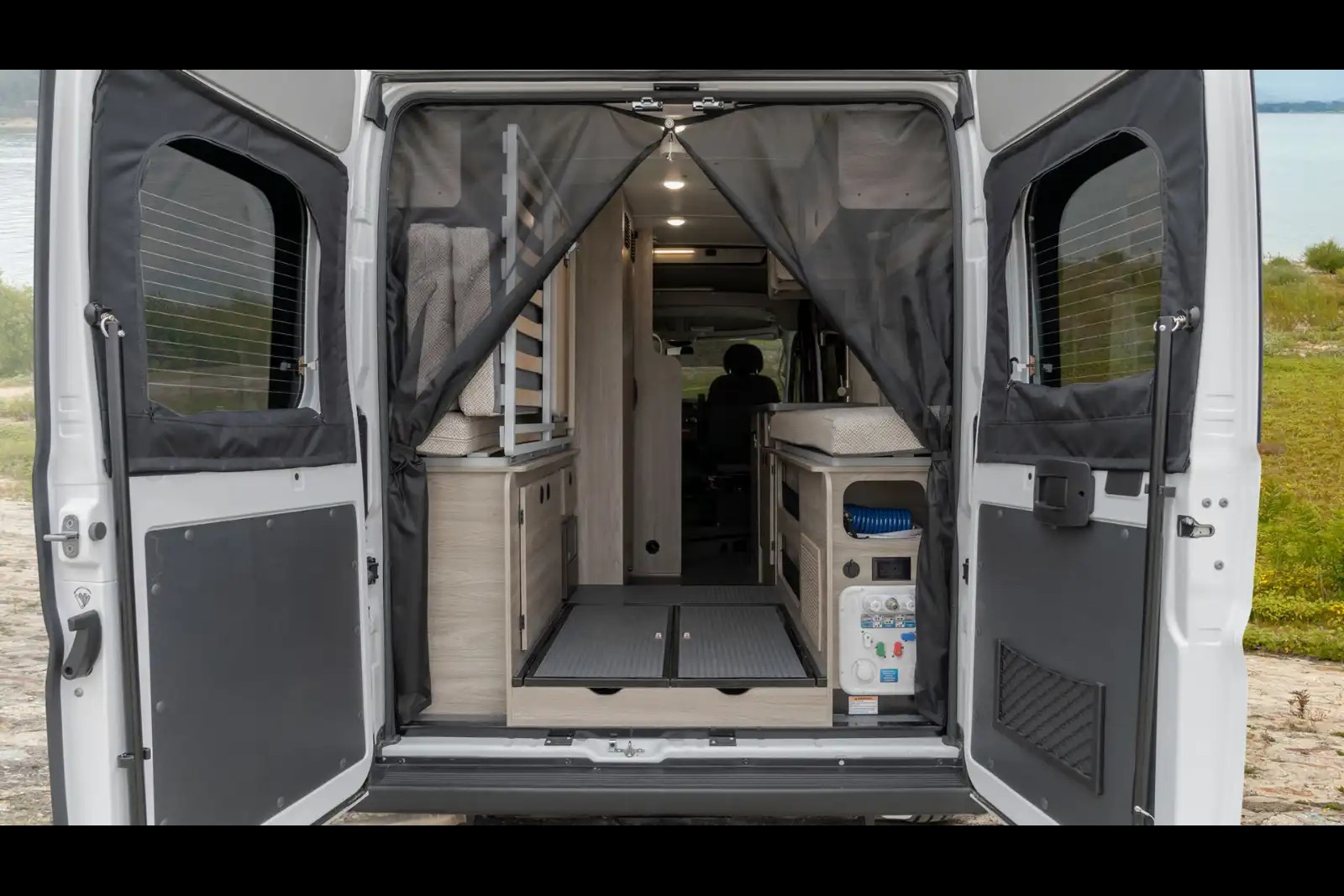 Pristine Winnebago Solis