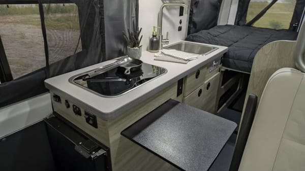 Pristine Winnebago Solis