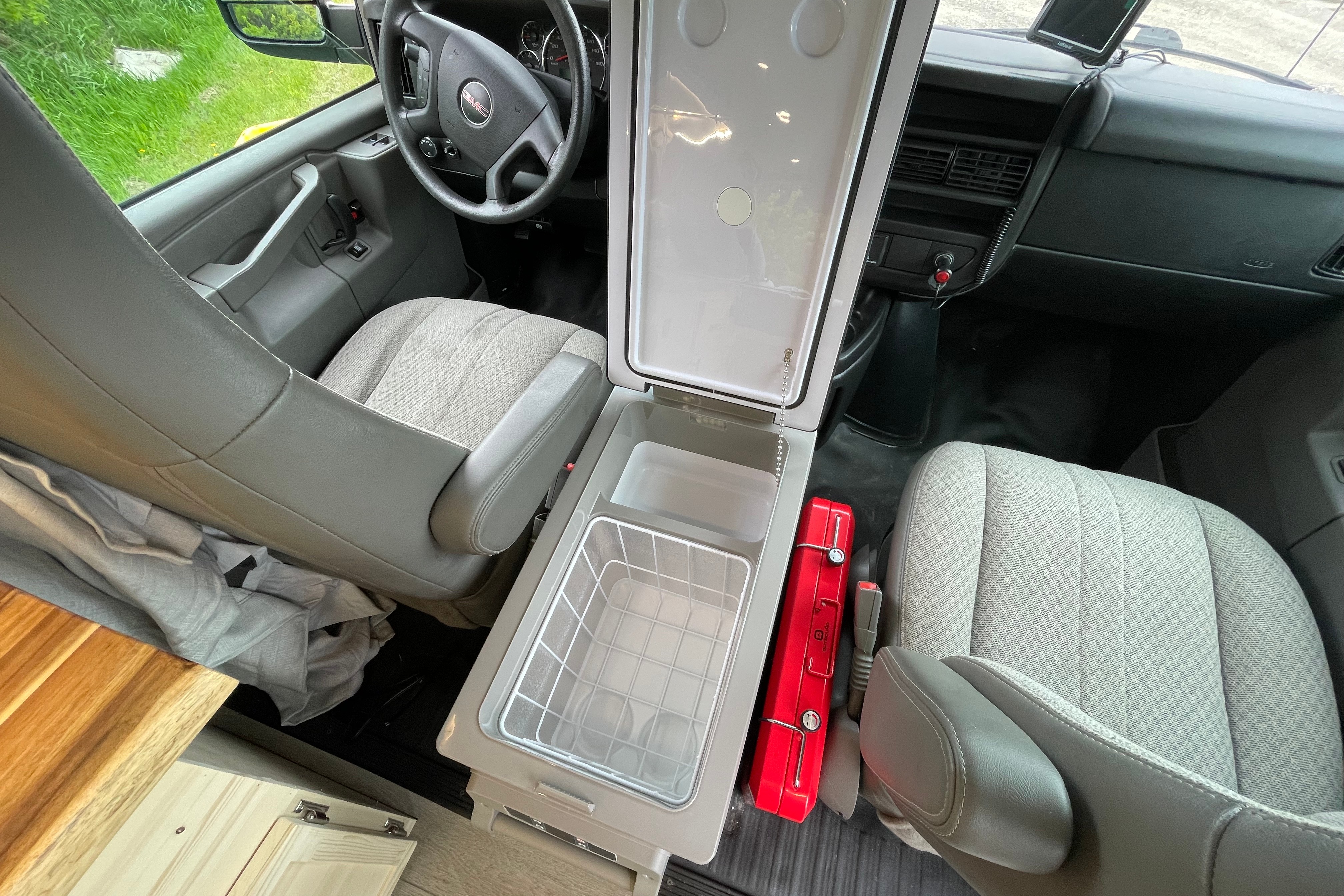 Jasper the Camper Van