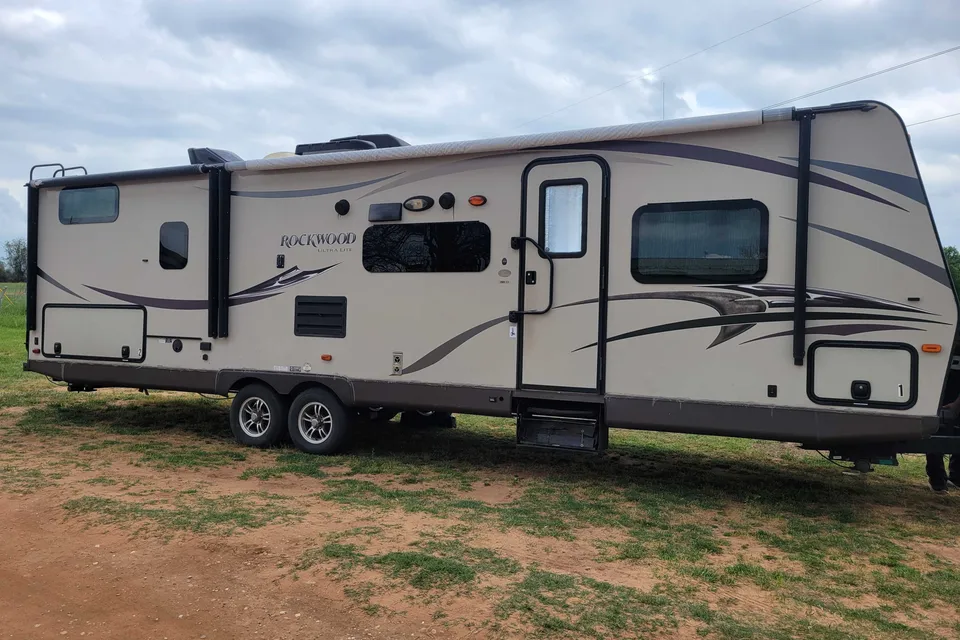 Eli's Forest River Ultra Lite Travel Trailer