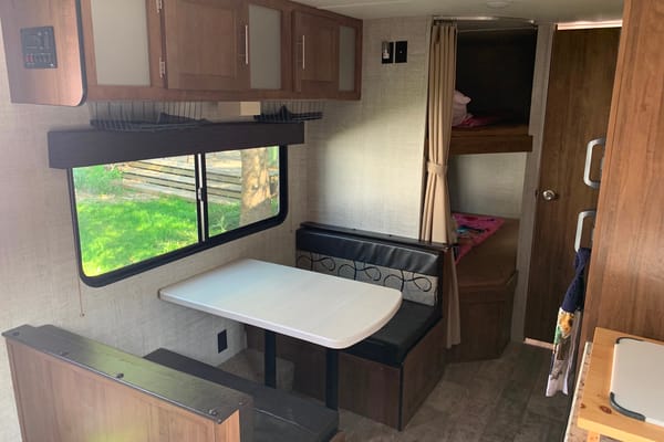 The Bunkhouse - 2020 Grand River 26’