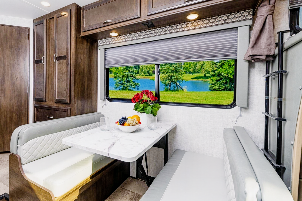 2022 Gulf Stream Conquest Class C 24ft. - FREE PRIVATE SHUTTLE - Frederick -