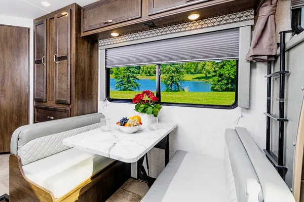 2022 Gulf Stream Conquest Class C 24ft. - FREE PRIVATE SHUTTLE - Frederick -
