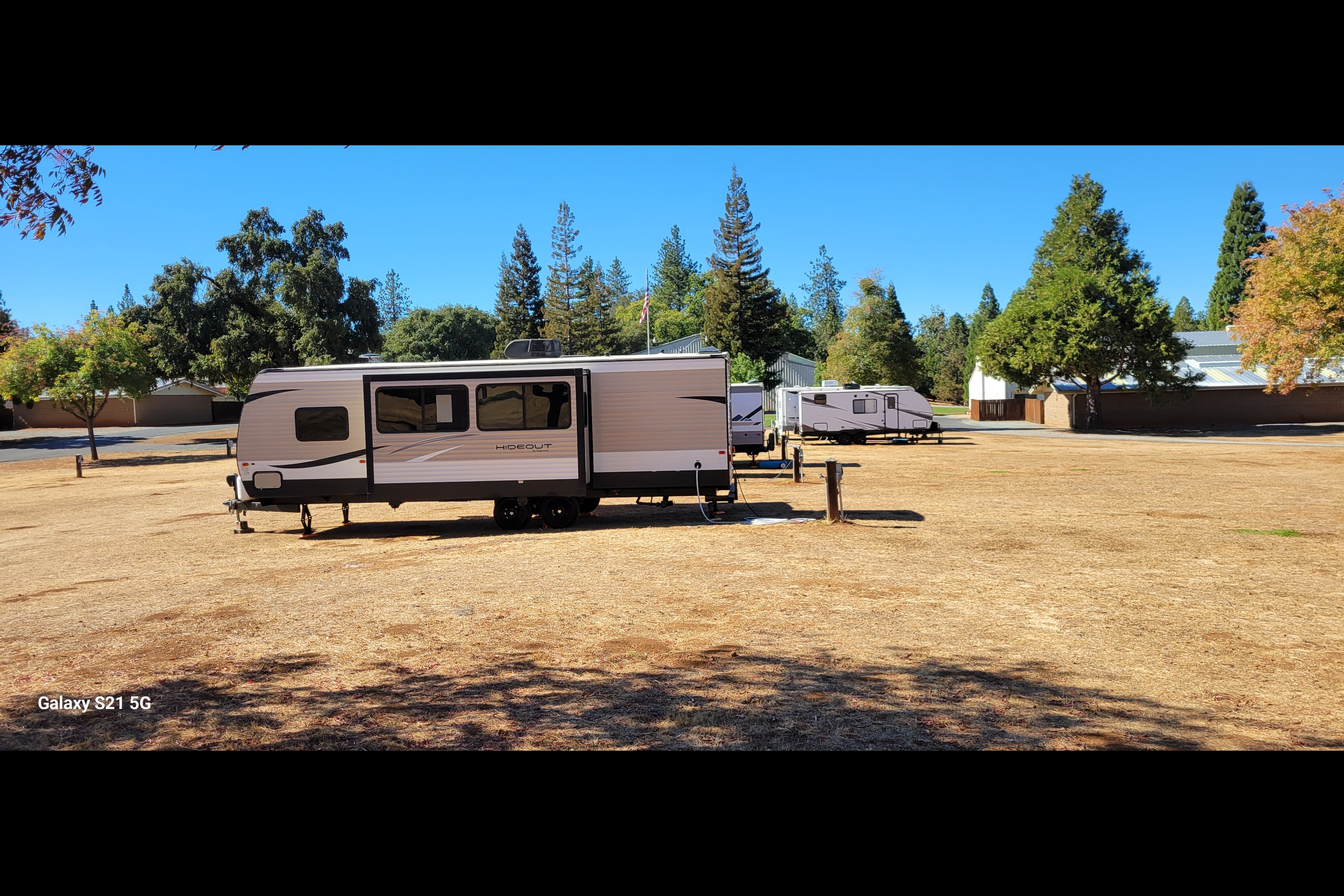Coastal Cruiser – Your Home on the Road Hideout 274LHS Travel Trailer