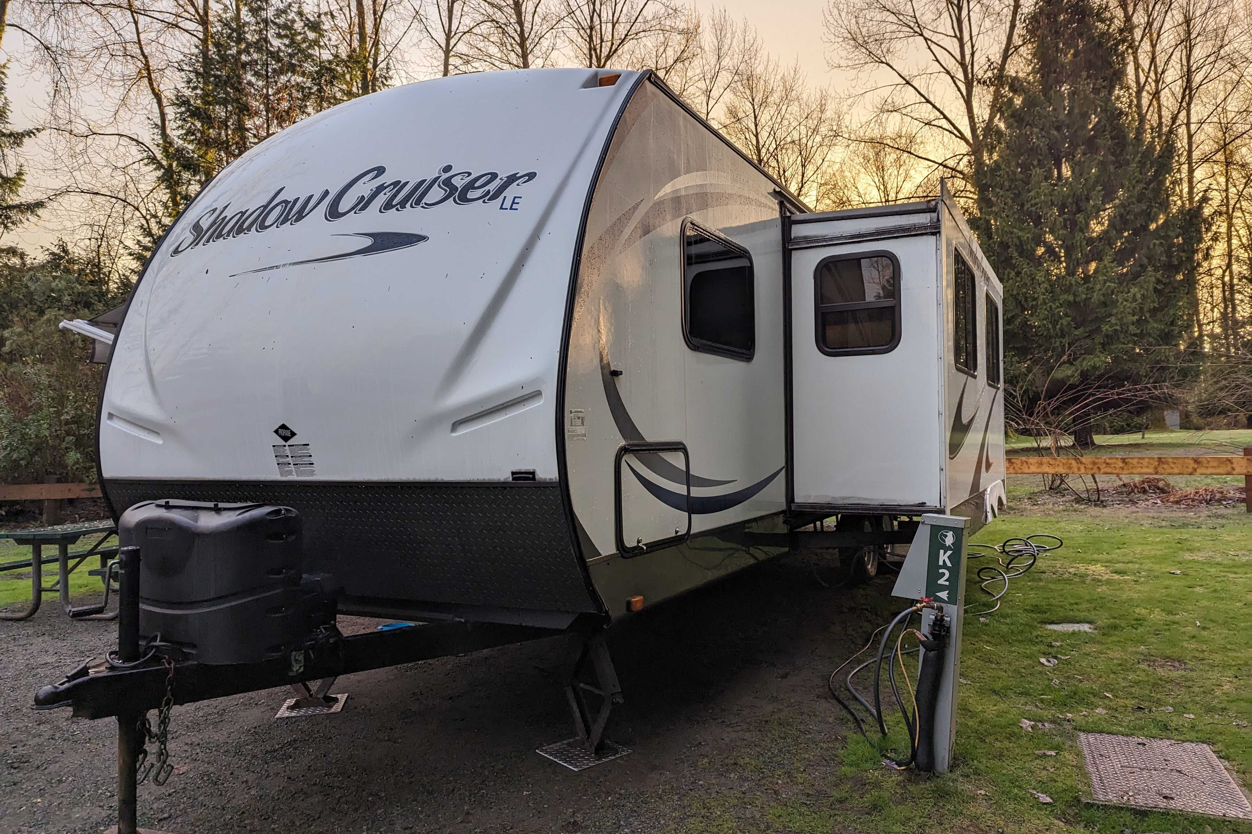 Bailey's Shadow Cruiser 28ft Quad Bunkhouse 