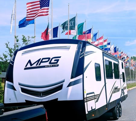 Lexury MPG Traver Trailer