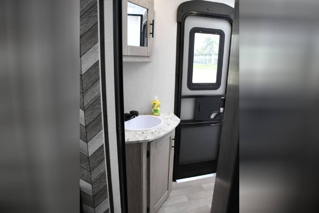 KZ C291BHK - Luxury Travel Trailer