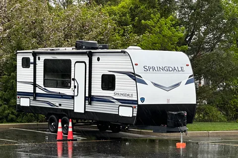Erica's 2022 Forest River Springdale Travel Trailer