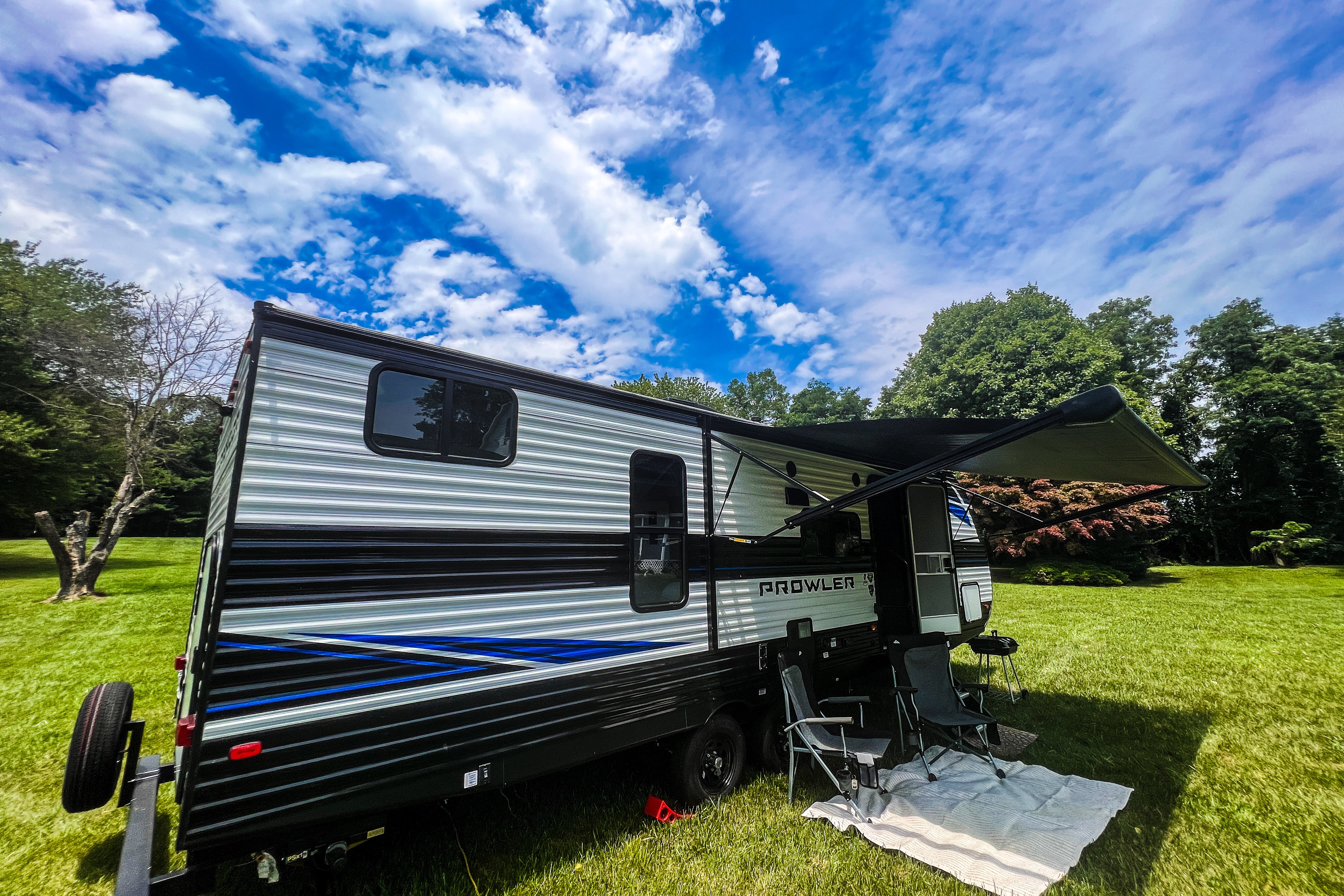 Nearly brand new Heartland Prowler 271br Travel Trailer