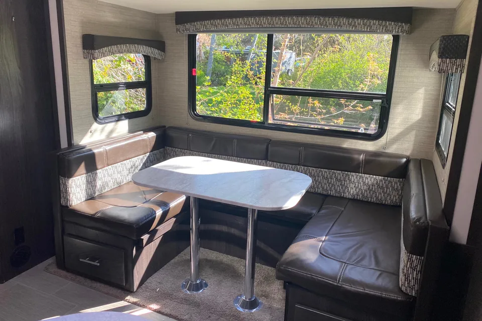 Josh's Dutchmen Kodiak Ultra Travel Trailer