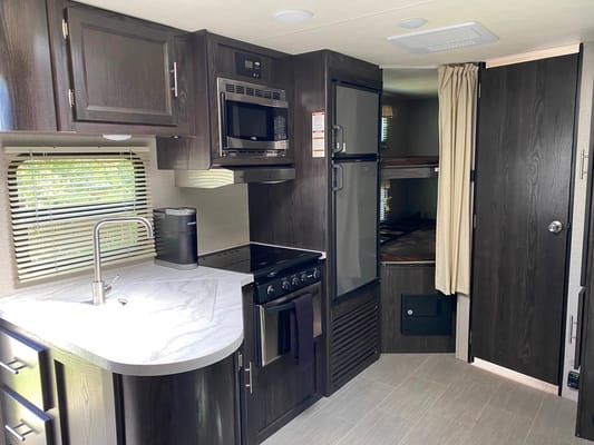 Josh's Dutchmen Kodiak Ultra Travel Trailer