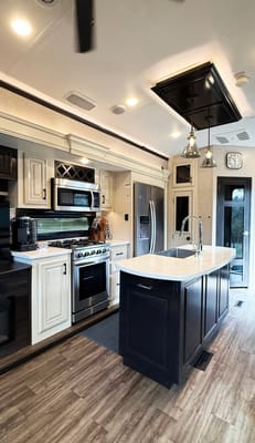Luxury RV Cottage