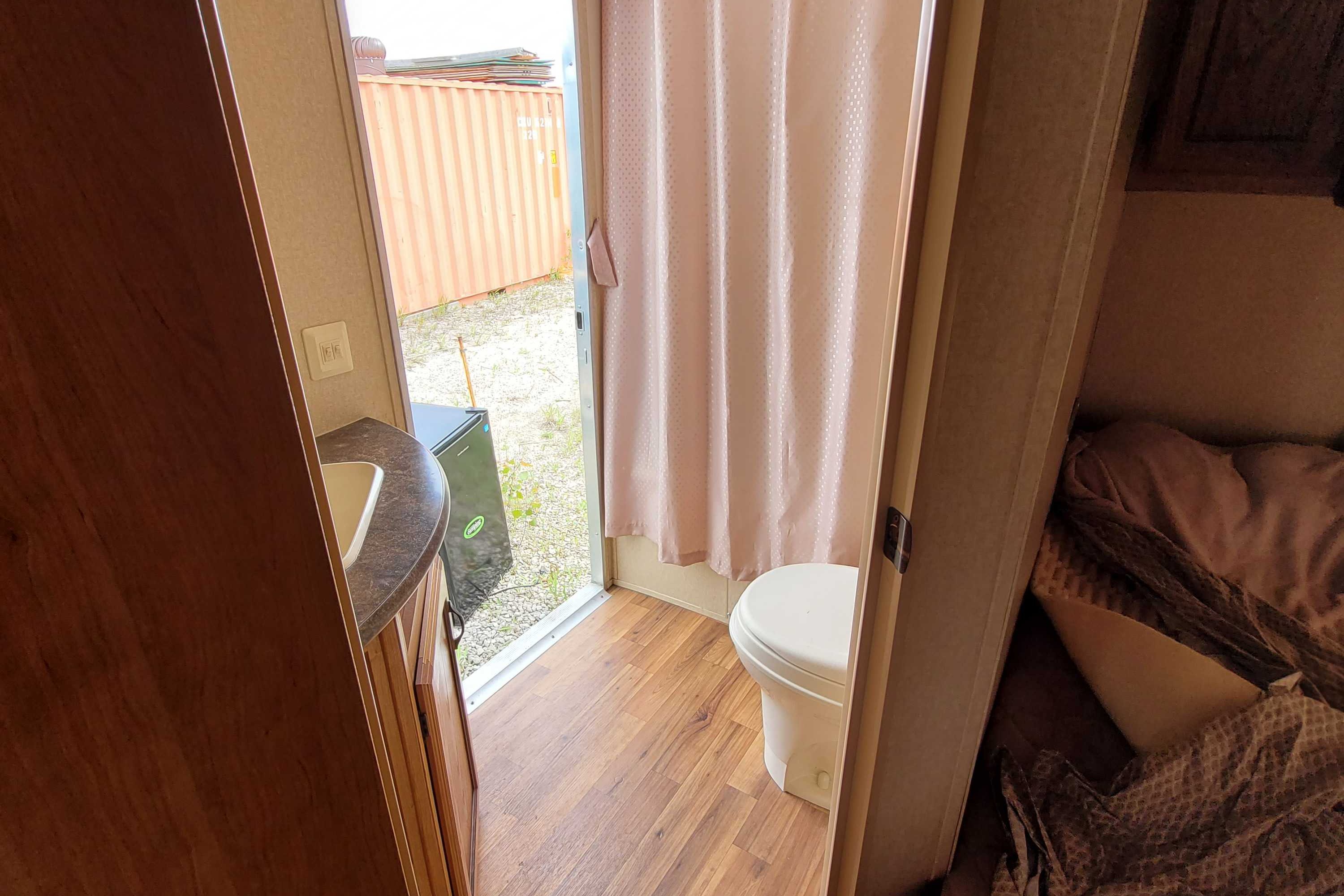 2012 28' forest river bunkhouse
