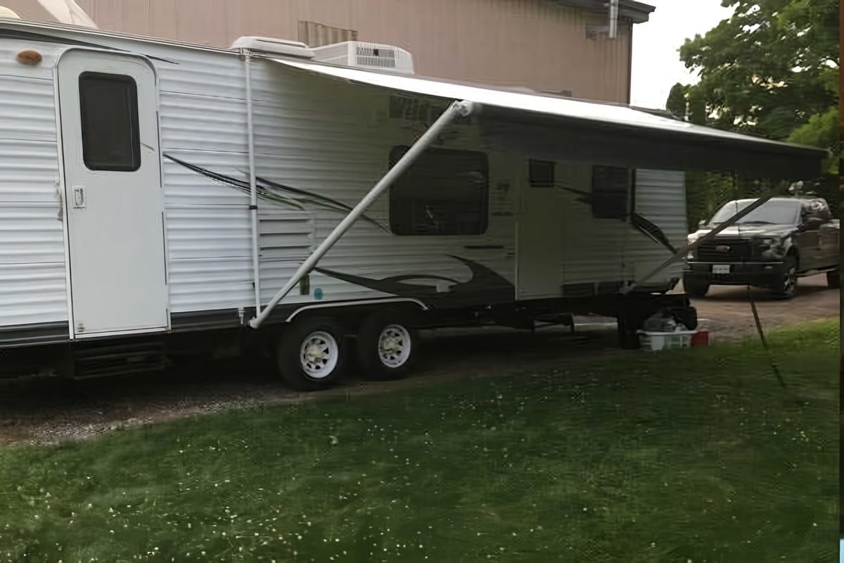 2012 28' forest river bunkhouse