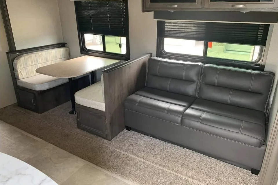 Sameer's Jayco 267bhs Travel Trailer