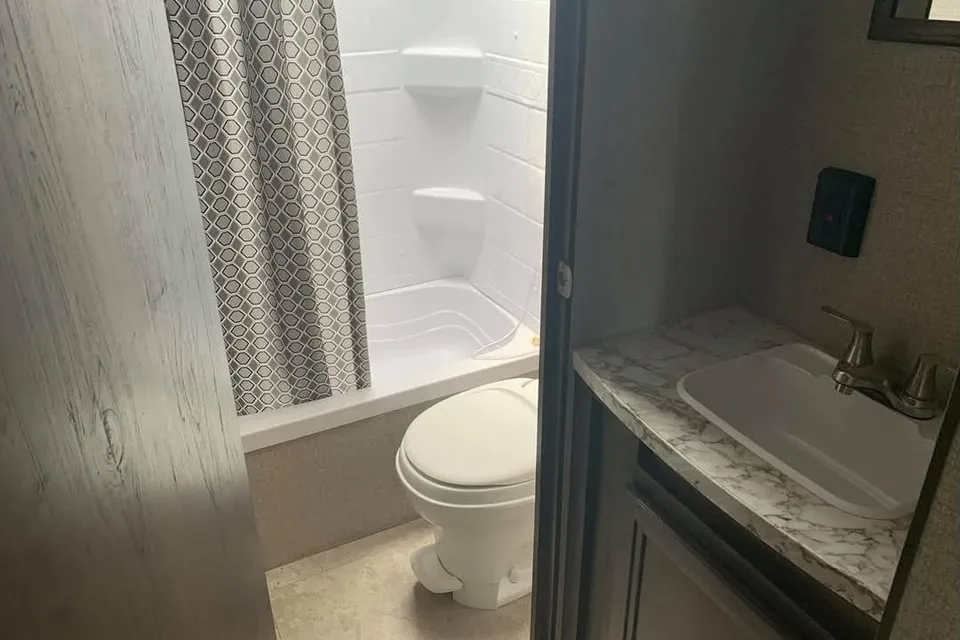 Sameer's Jayco 267bhs Travel Trailer