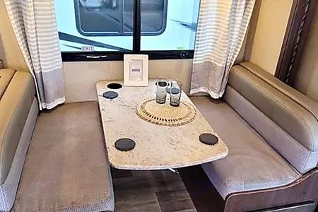 [33] Stress Free RVs - 2018 XL - Class C - Four Winds - Sleeps 10