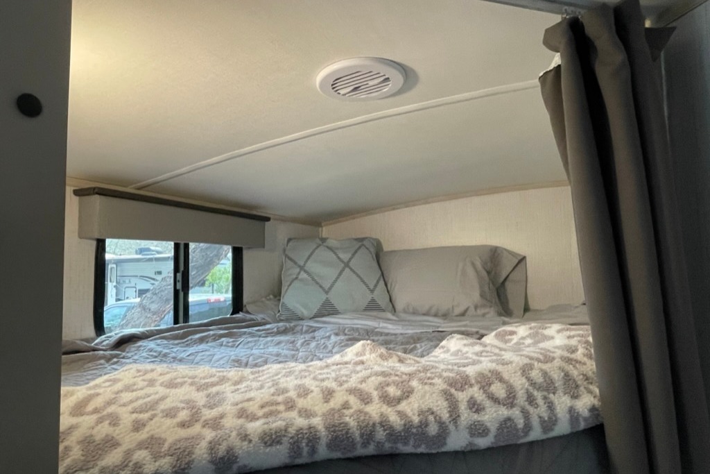 Phoenix area delivery-Westworld, Equine, Barrett Jackson and more