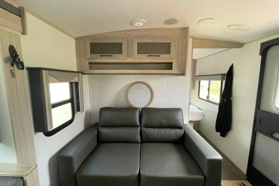 Phoenix area delivery-Westworld, Equine, Barrett Jackson and more