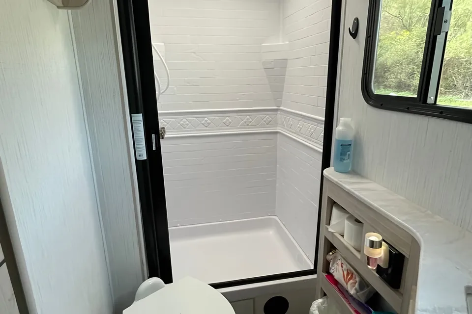 Phoenix area delivery-Westworld, Equine, Barrett Jackson and more