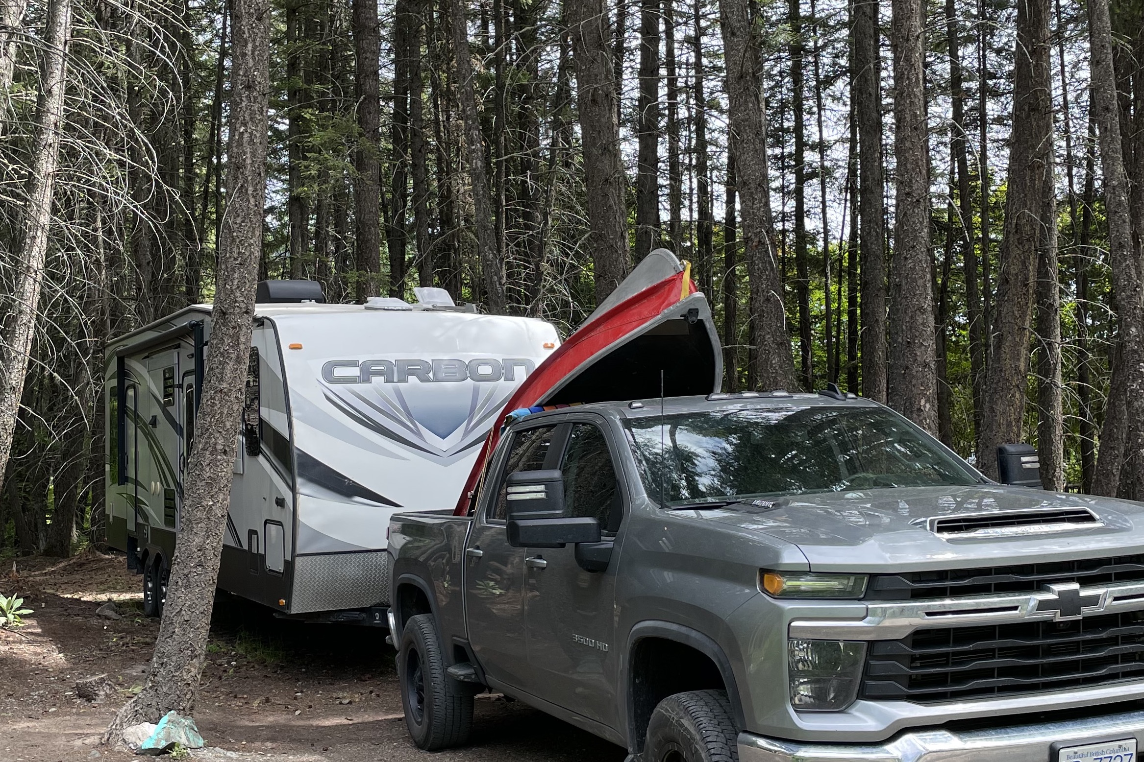Sicamous Carbon 33 Toy Hauler