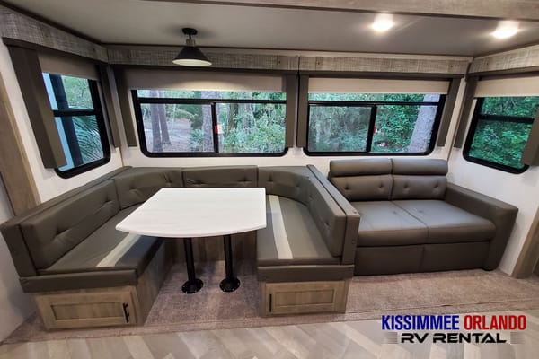 43' 2 BED 2 FULL BATH BUNKHOUSE - OUTSIDE KITCHEN