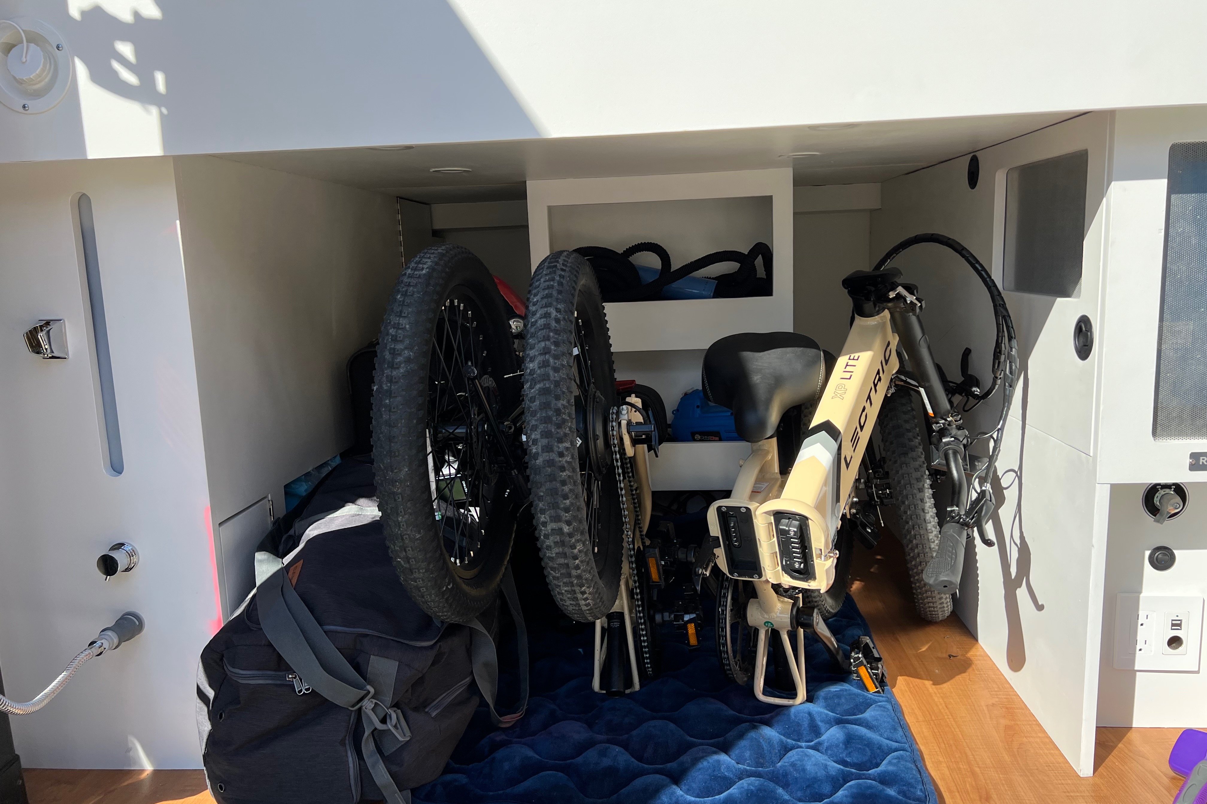 Wheel Suite 002
