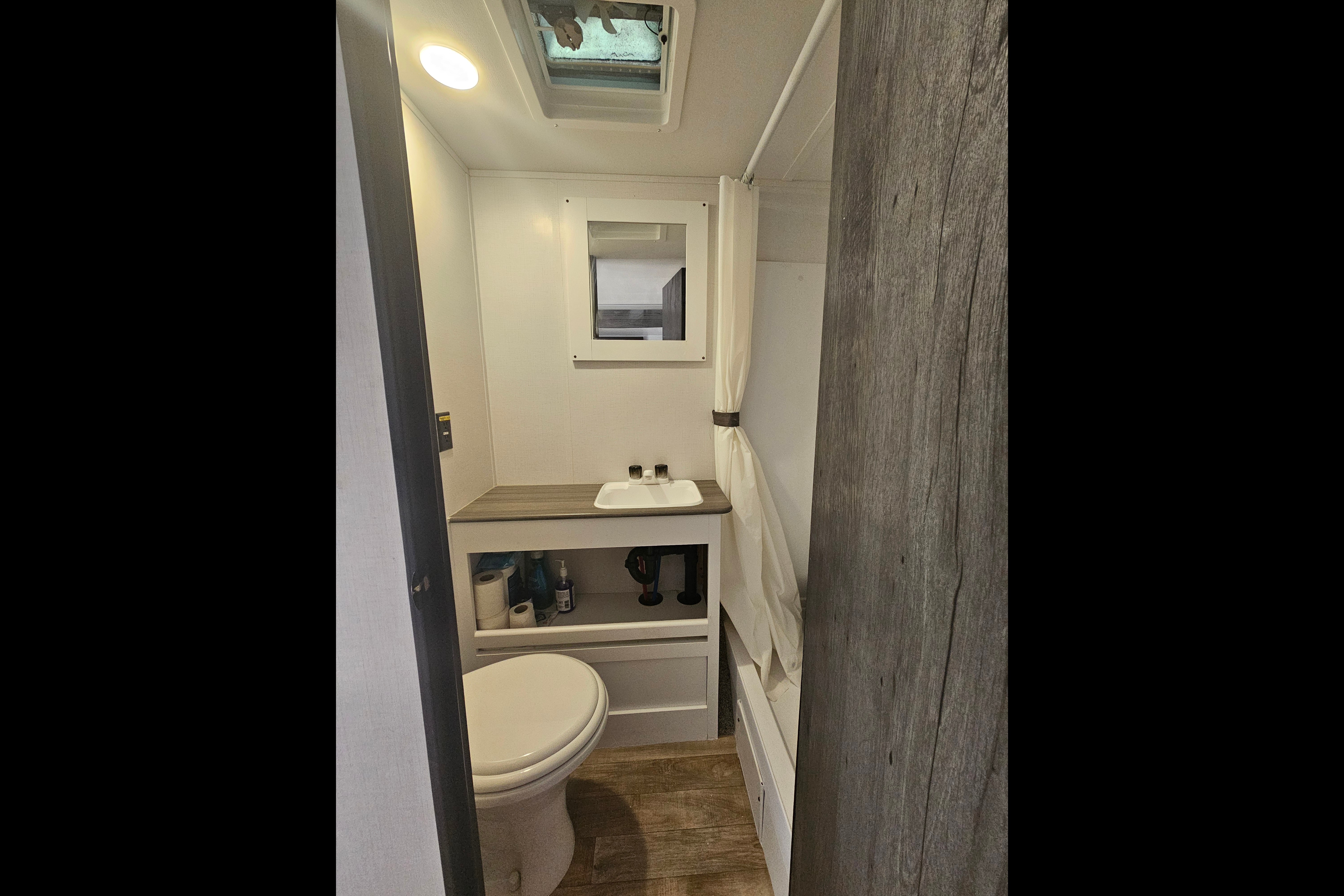 Nino's  Hideout 2022 Travel Trailer
