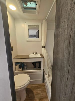 Nino's Hideout 2022 Travel Trailer