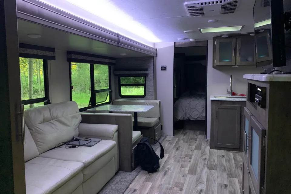 KZ Connect Travel Trailer 31ft