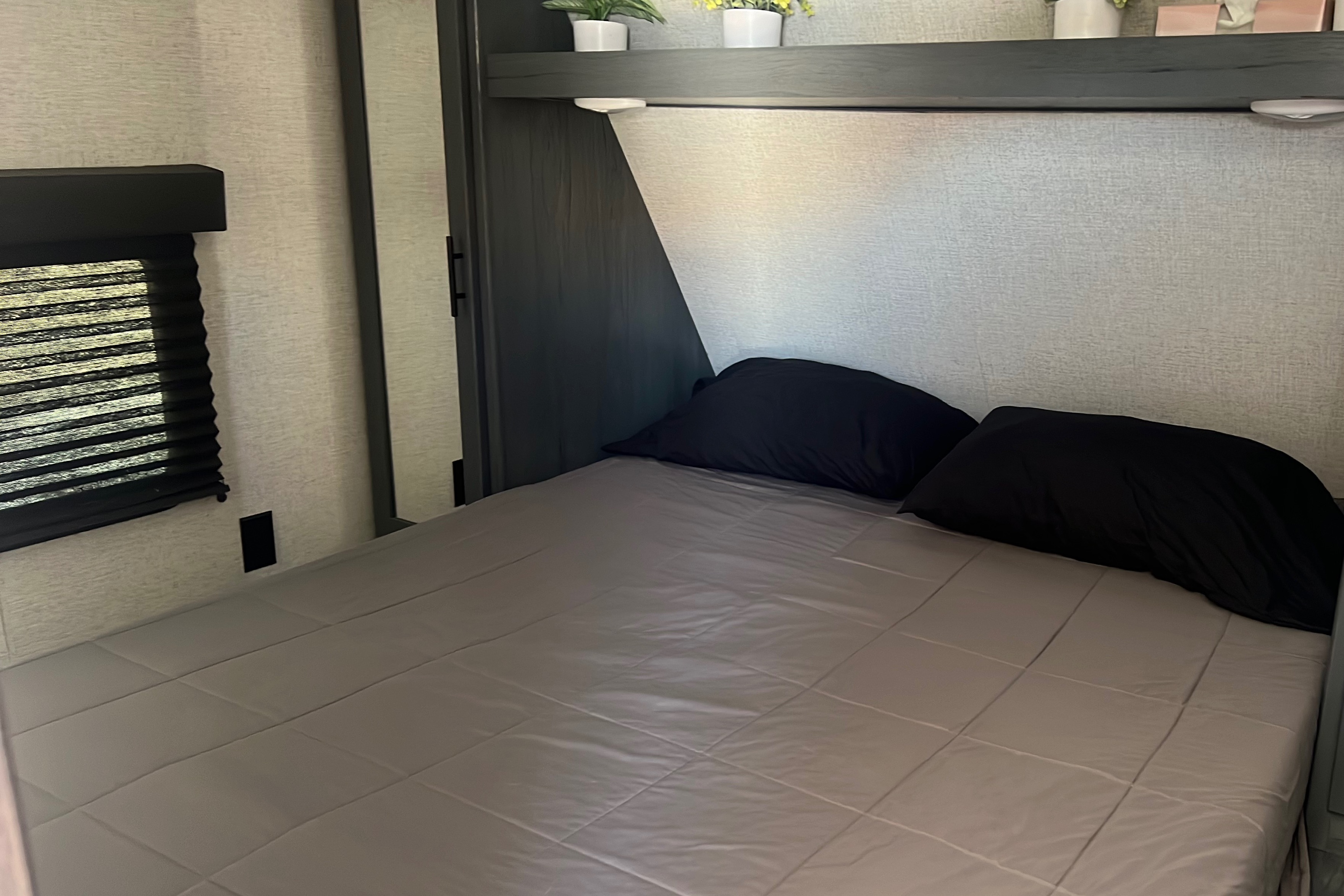 Pack your bags!! 🧳 2021 Aspen Trail 2810BHSWE Travel Trailer