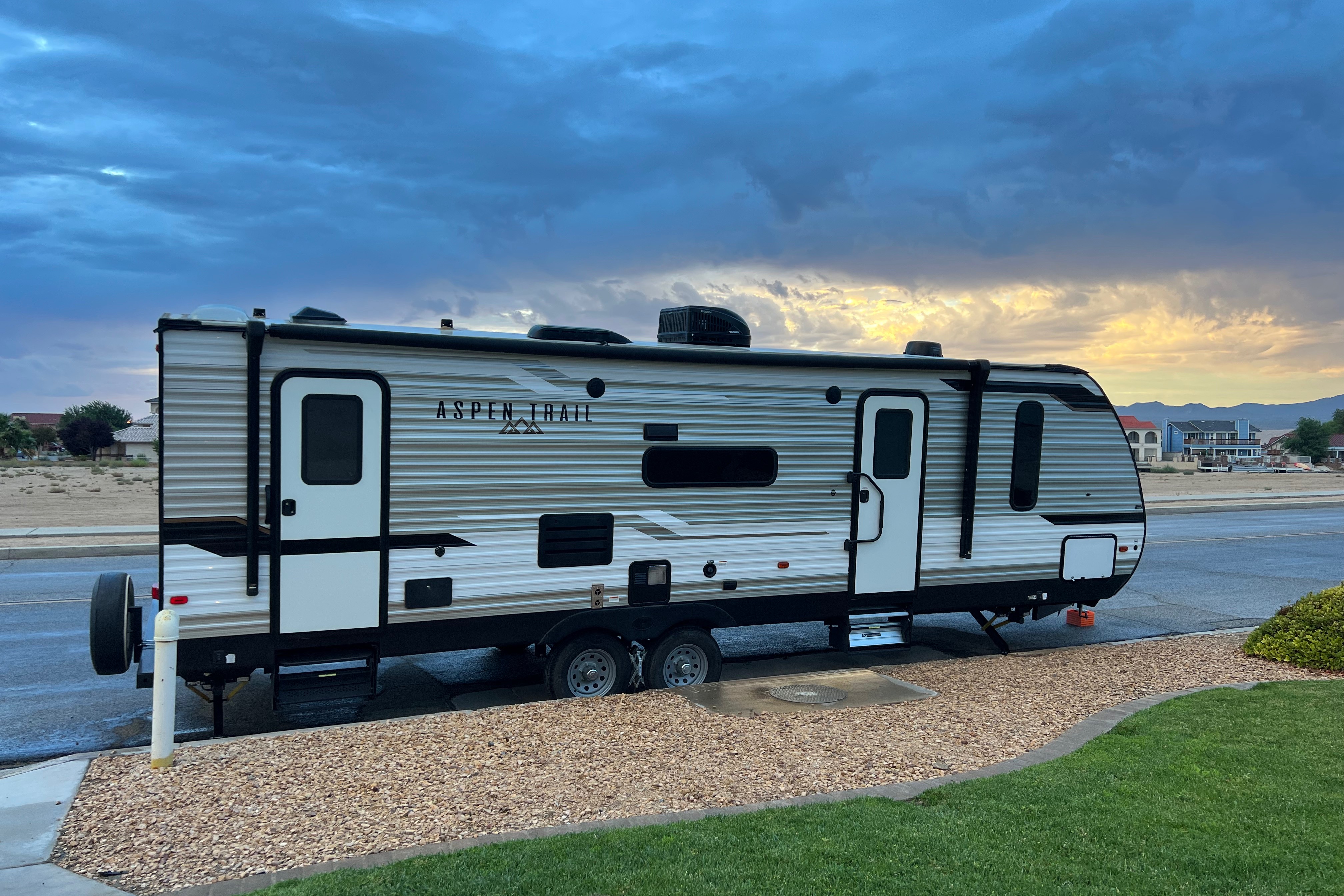 Pack your bags!! 🧳 2021 Aspen Trail 2810BHSWE Travel Trailer