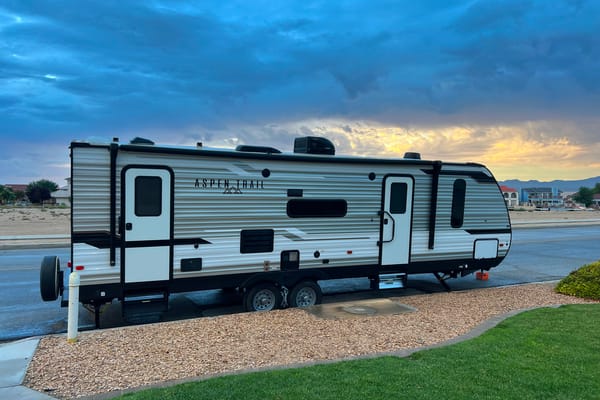 Pack your bags!! 🧳 2021 Aspen Trail 2810BHSWE Travel Trailer