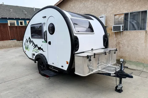 George's nuCamp T@b 320 Boondock Micro Trailer
