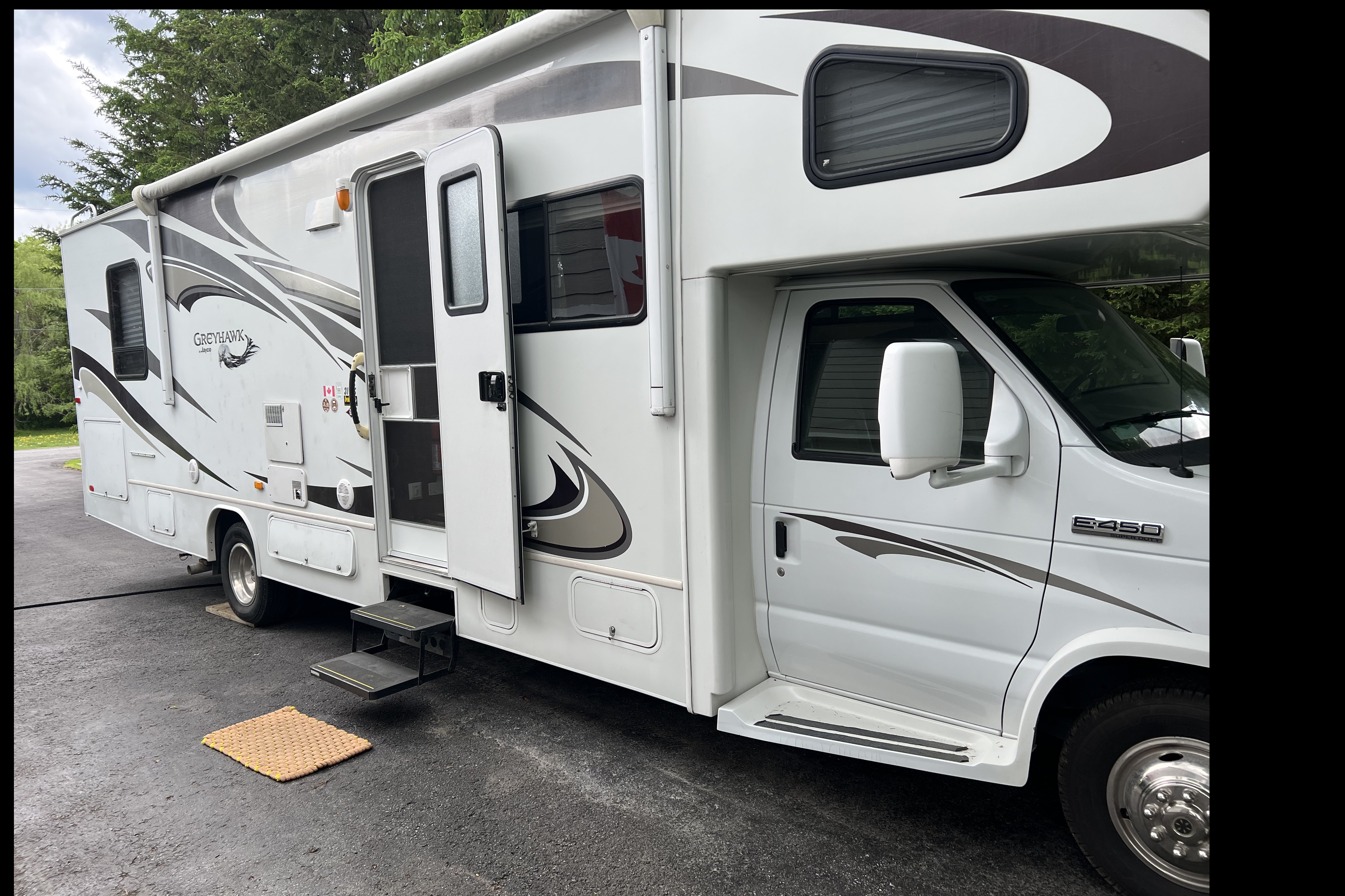 Harvey - Gpa’s Jayco Greyhawk Class C