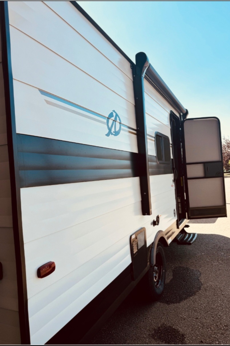 John's Avenir 2024 Avenir Travel Trailer