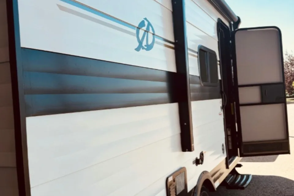 John's Avenir 2024 Avenir Travel Trailer