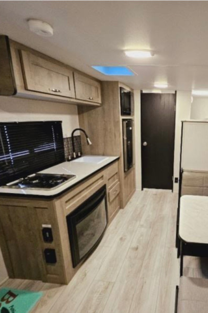 John's Avenir 2024 Avenir Travel Trailer