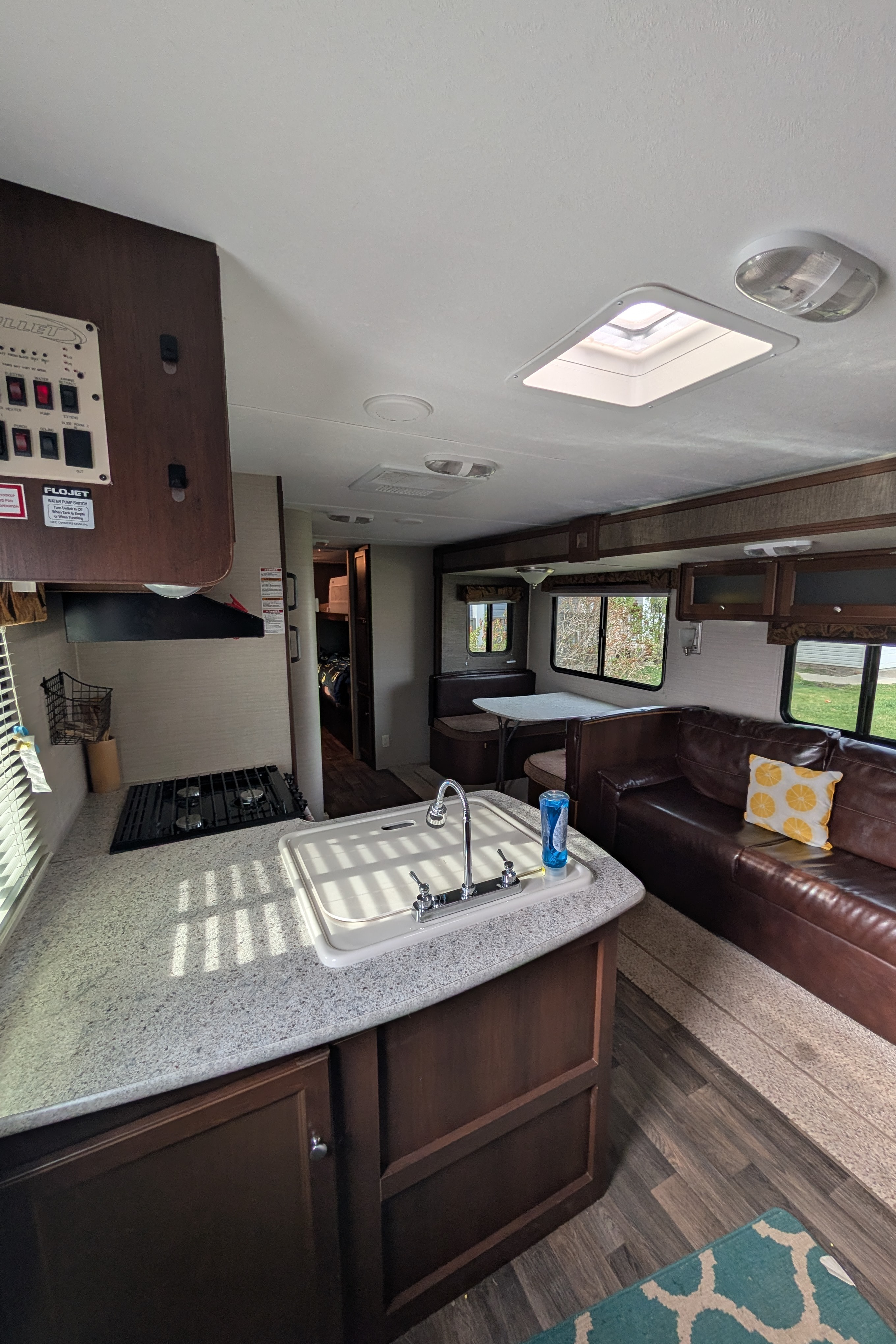 The Scotts R&R retreat on wheels